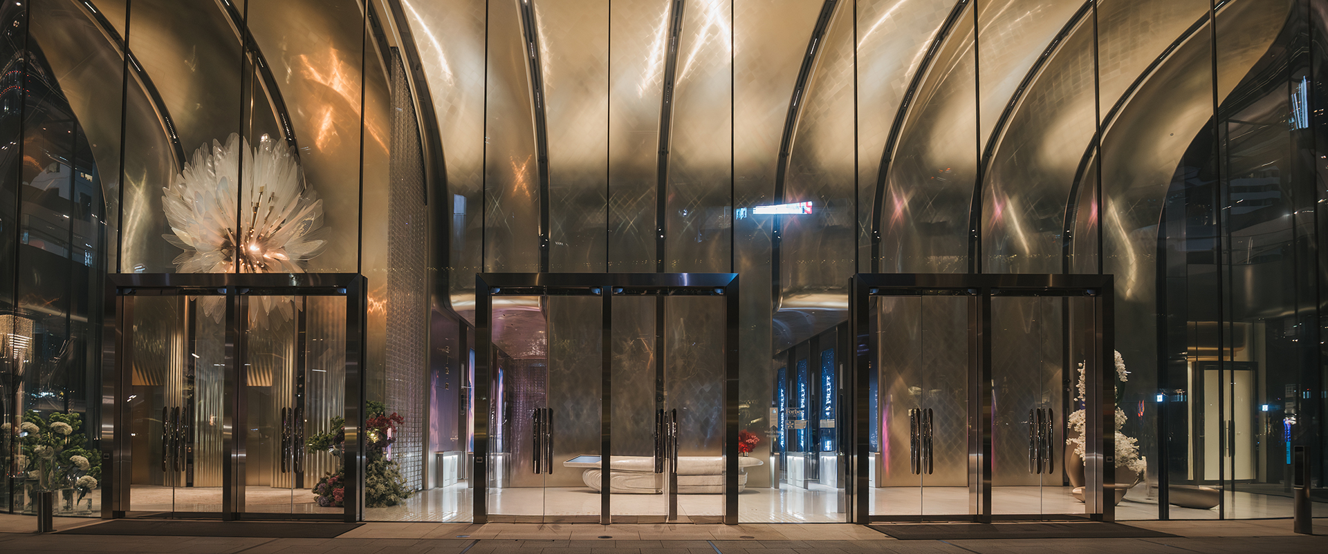 Vier preisgekrönte Projekte mit unseren Lösungen bei den USGlass Magazine Design Awards 2026